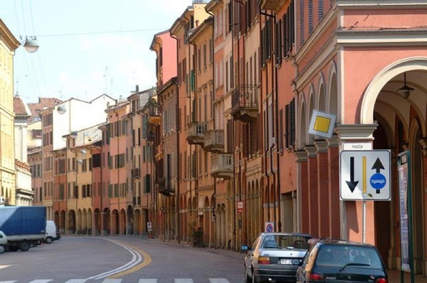 Studio Apartment Santa Caterina Bolonha Exterior foto